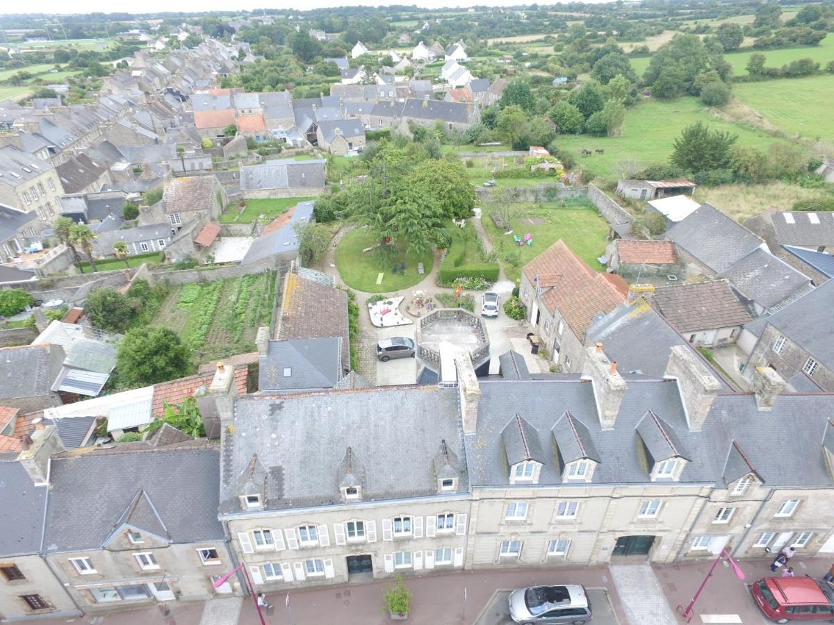 chez marîo Apartman Saint-Pierre-Église Kültér fotó