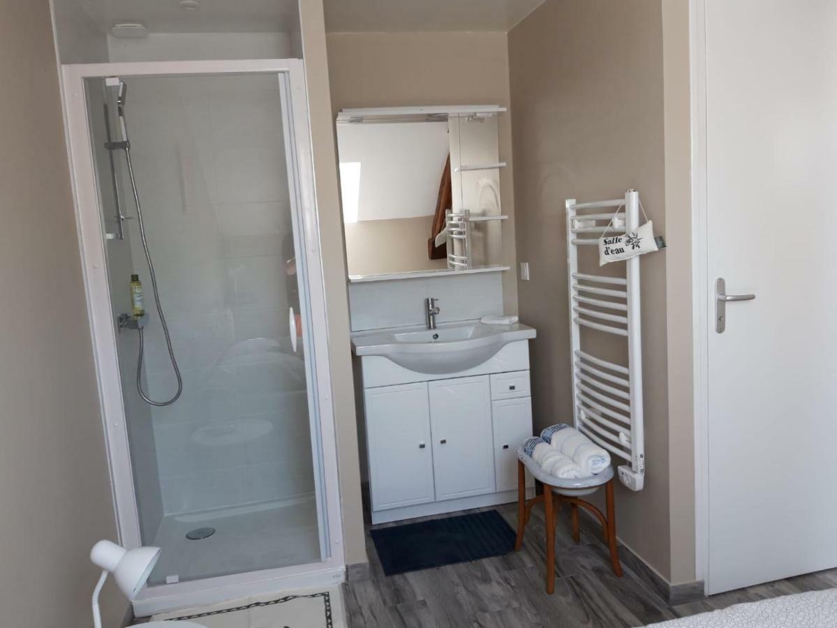 chez marîo Apartman Saint-Pierre-Église Kültér fotó